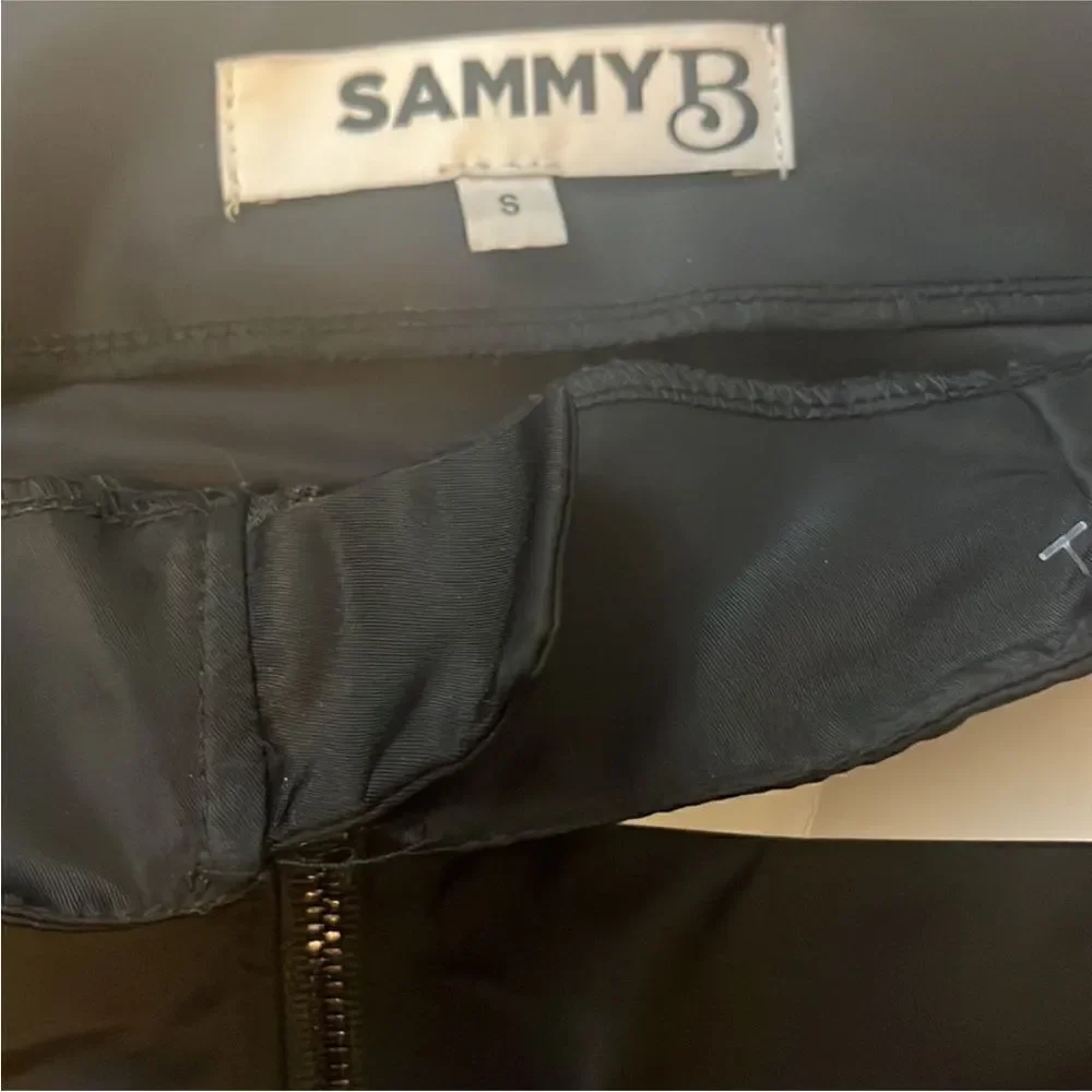 Sammy B NWT Tanya Nylon Miniskirt size small